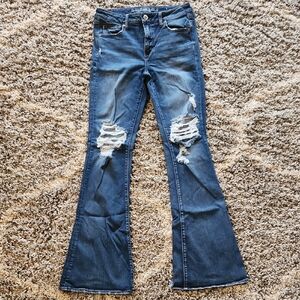 Stylish Blue Distressed Women's Jeans